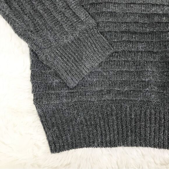 COZY CO Gray Off The Shoulder Sweater Ribbed Chunky Knit Fall Size Small New‎ - Picture 6 of 9